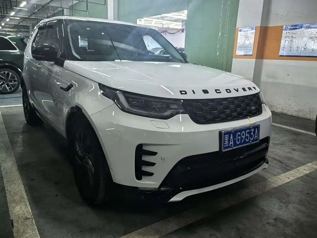 Land Rover Discovery 2022
