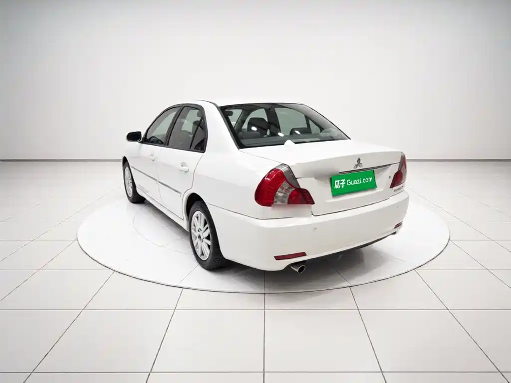 Mitsubishi Lancer — миниатюра 4