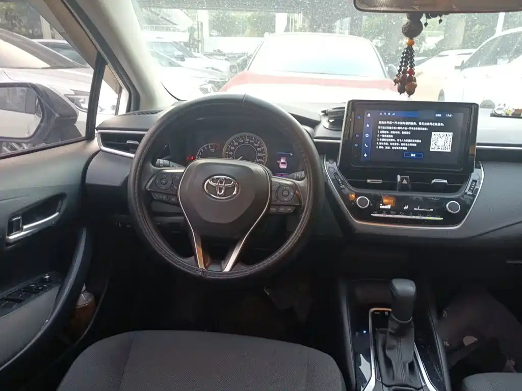 Toyota Corolla — миниатюра 6