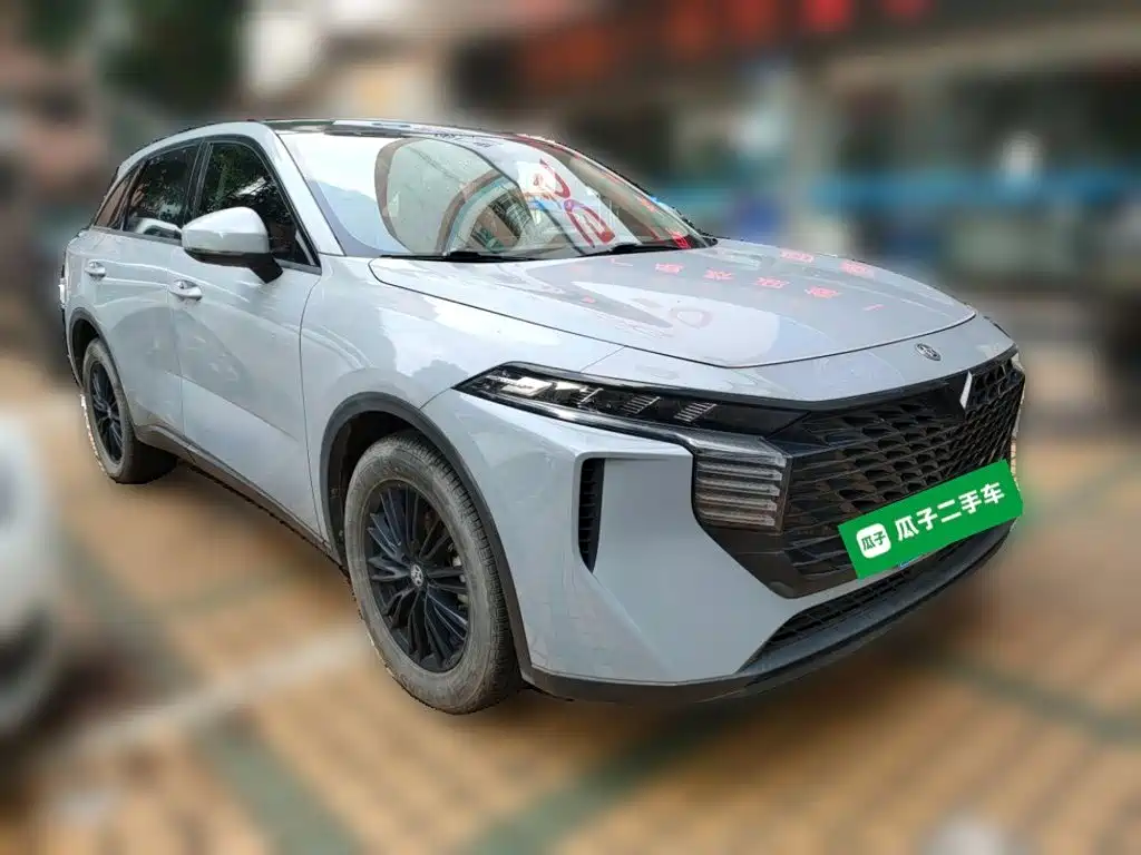 Venucia V — миниатюра 24