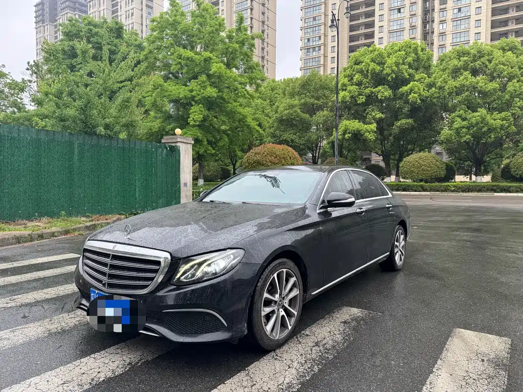 Mercedes-Benz E-Class 2017