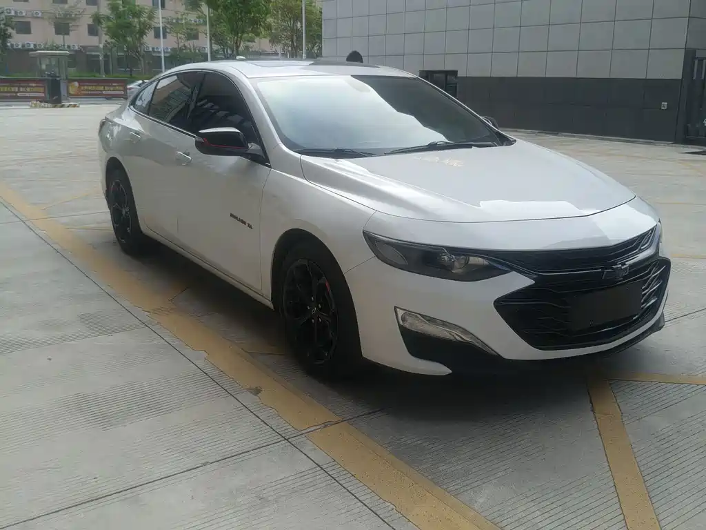 Chevrolet Malibu XL — миниатюра 3