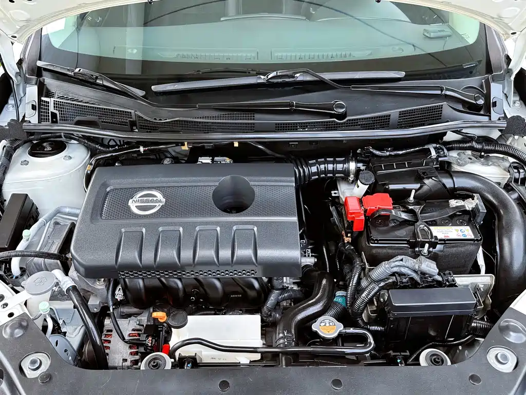 Nissan Tiida — миниатюра 30