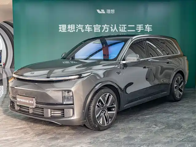 2023 Li Xiang L9