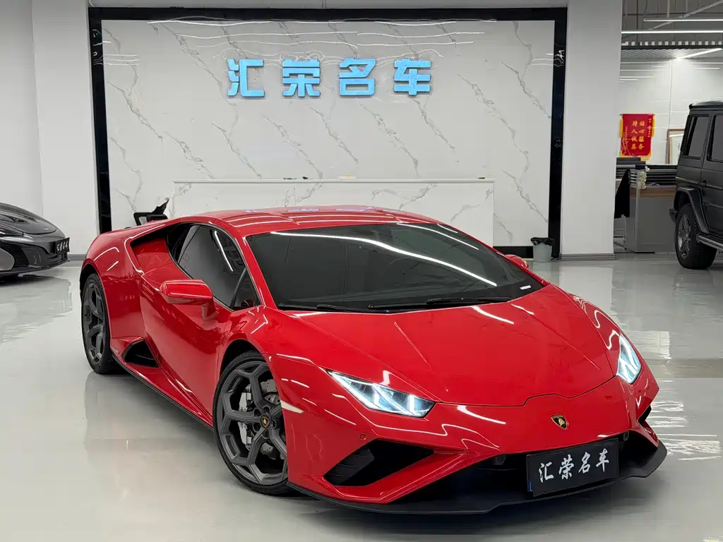 LAMBORGHINI HURACÁN