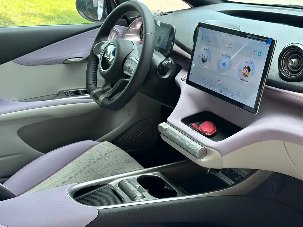 BYD Dolphin — миниатюра 8