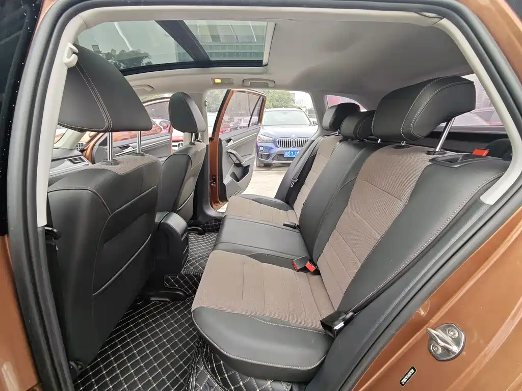 VOLKSWAGEN C TREK WEI COLLAR