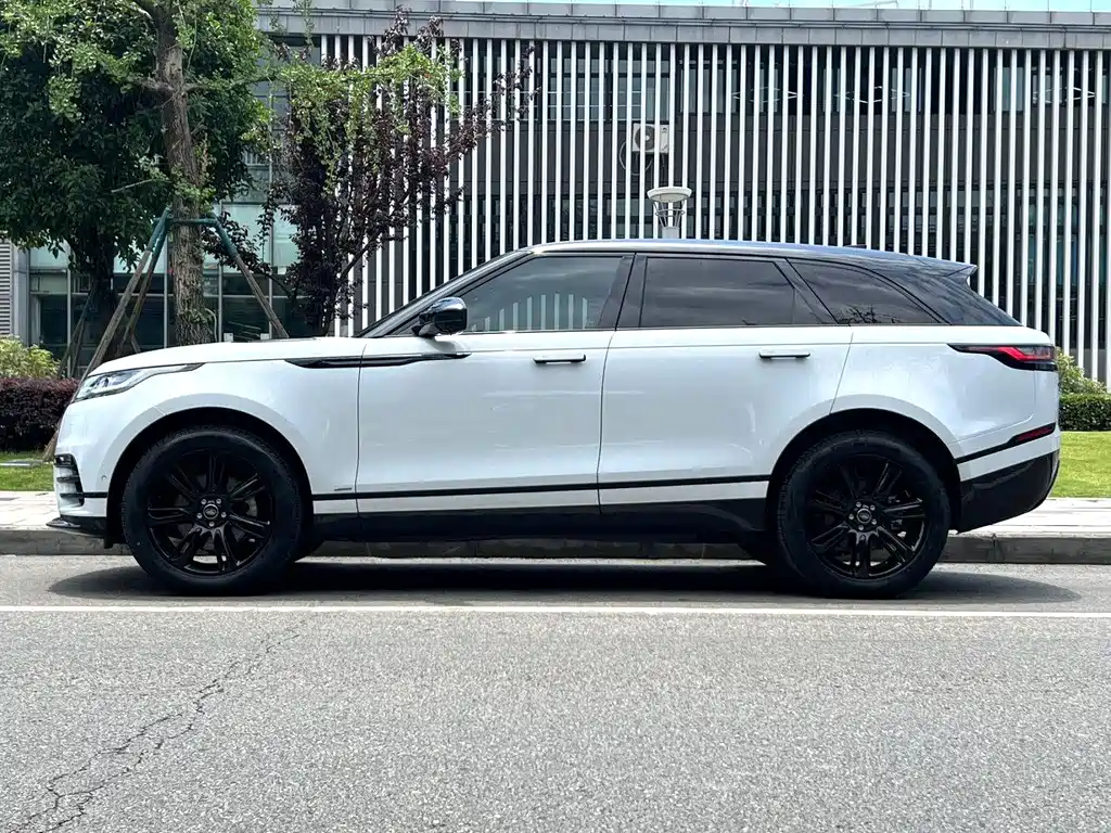 Land Rover Velar — миниатюра 4