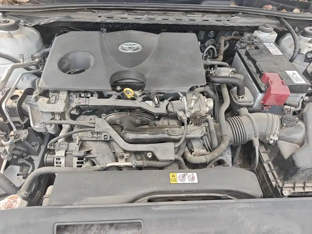Toyota Camry — миниатюра 11