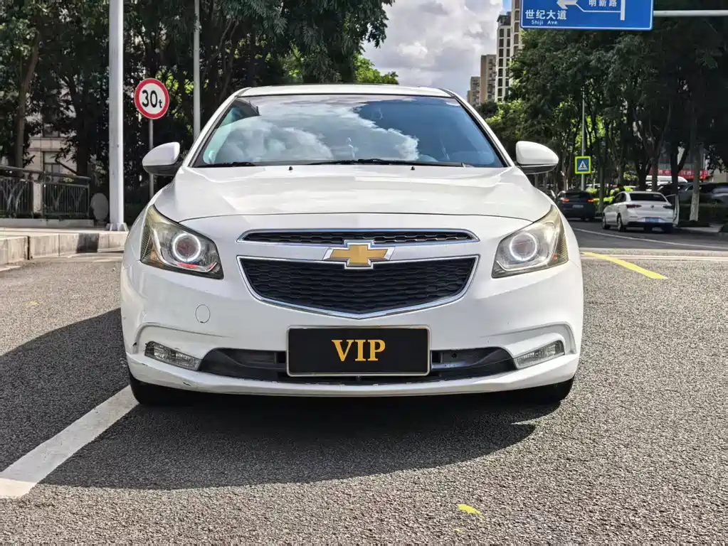 Chevrolet Cruze — миниатюра 2