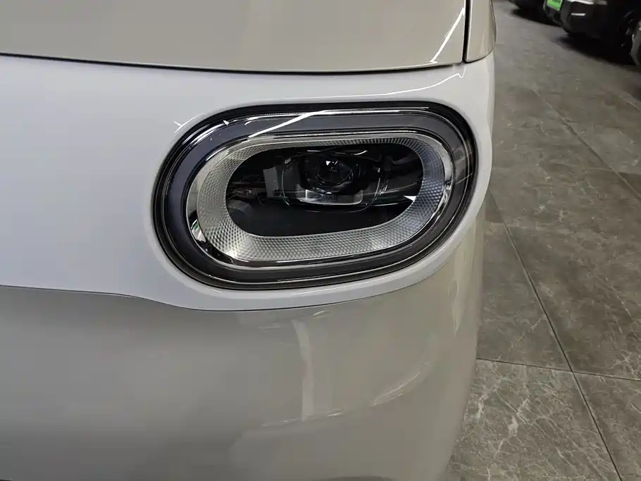 Wuling MINIEV — миниатюра 5