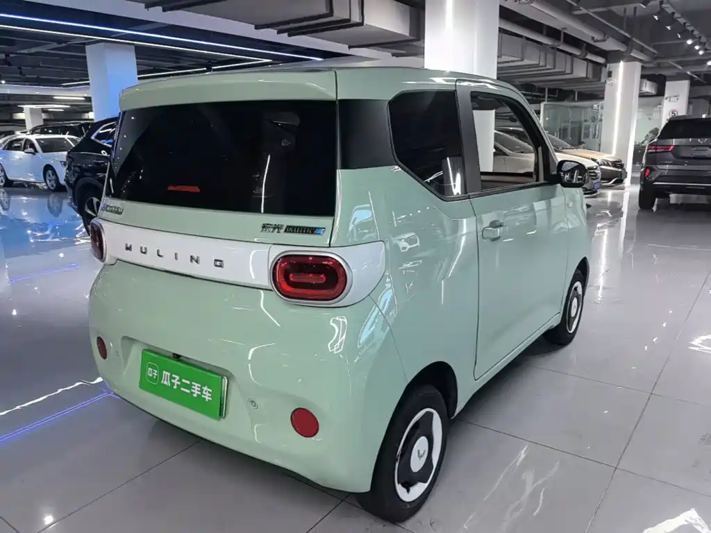 Wuling MINIEV — миниатюра 7