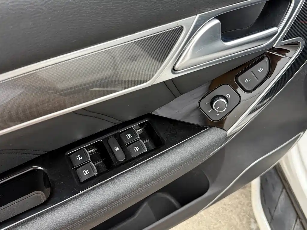Haval H6 Coupe — миниатюра 7