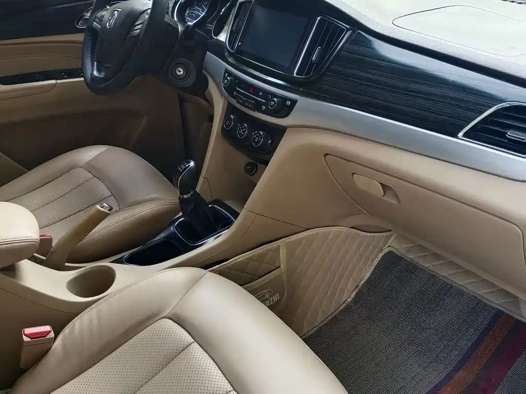 Baojun 730 — миниатюра 4