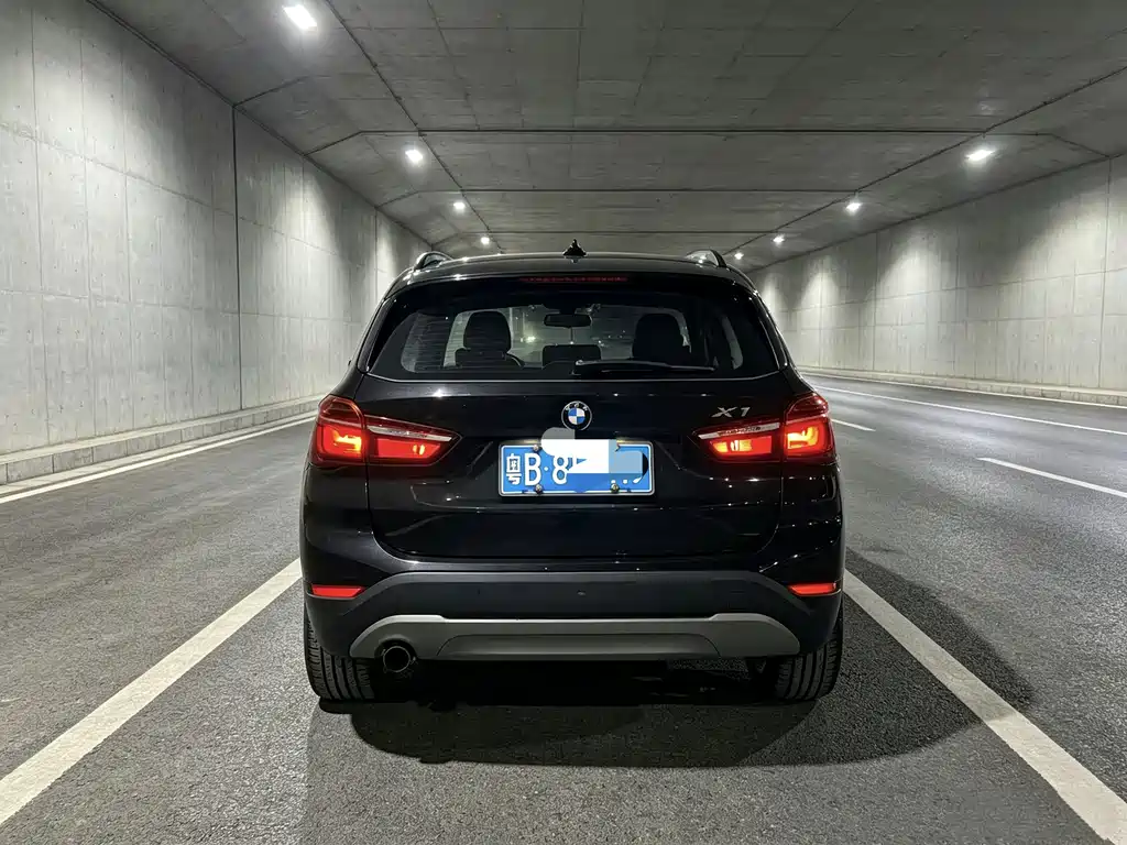 BMW X1 — миниатюра 5