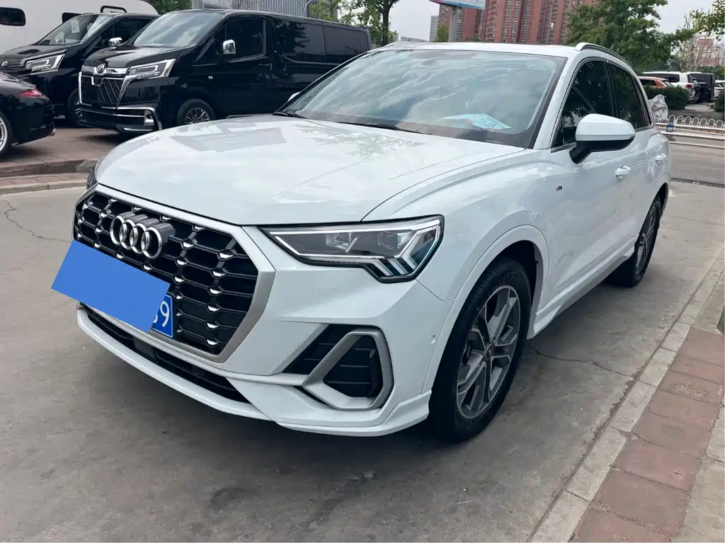 Audi Q3 2023