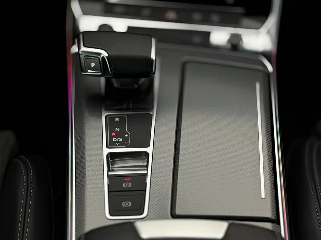 Audi A6L — миниатюра 15