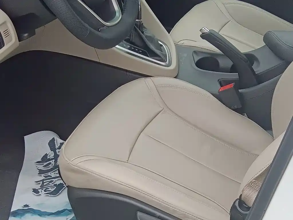 Buick Excelle — миниатюра 9