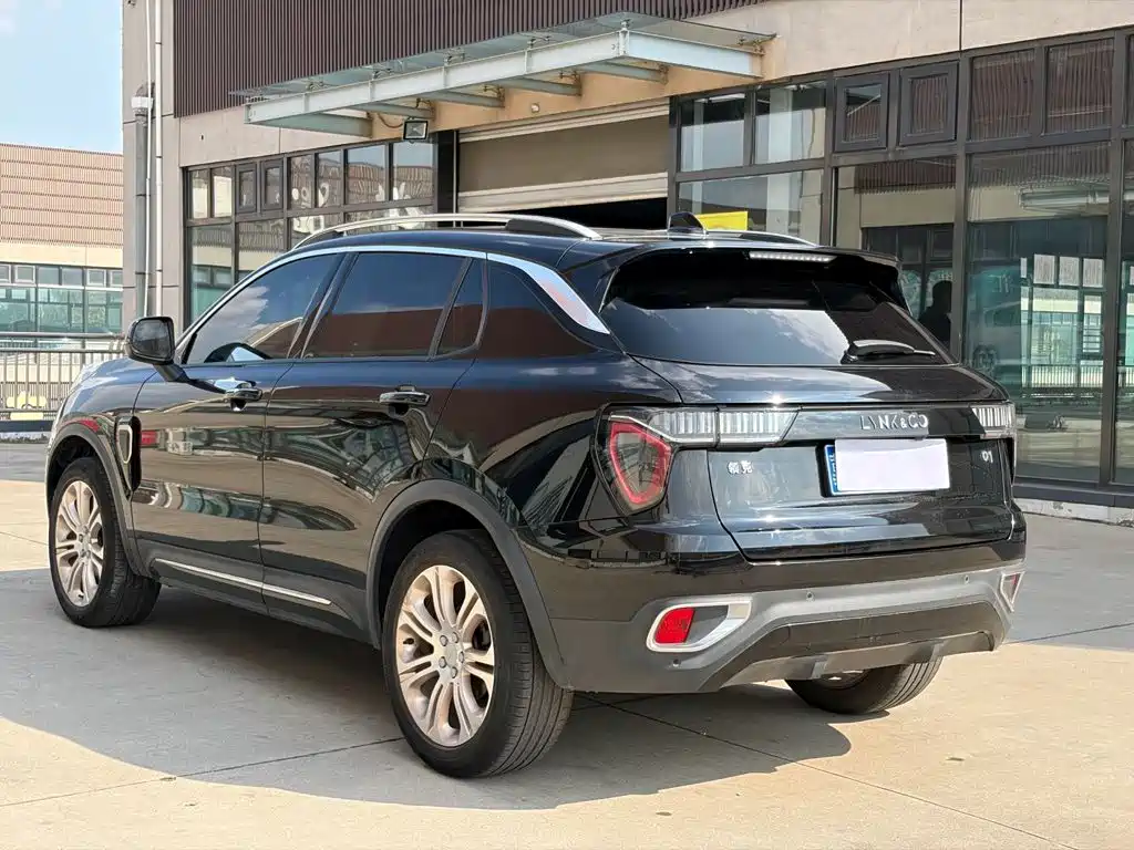 Lynk & Co 01 — миниатюра 7