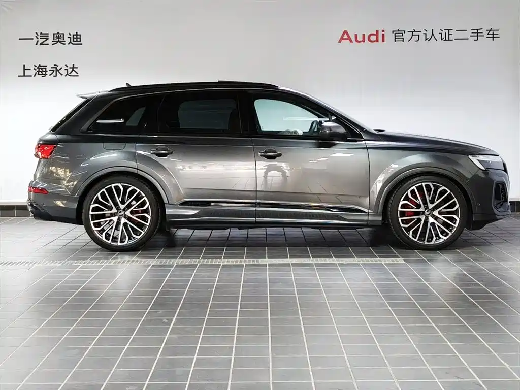 AUDI SQ7