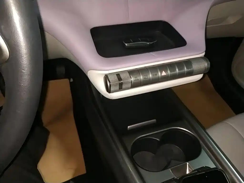 BYD Dolphin — миниатюра 14