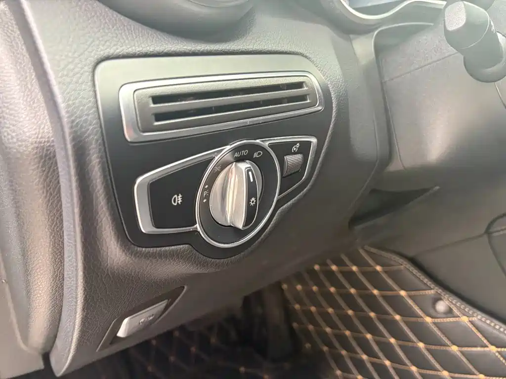 Mercedes-Benz GLC — миниатюра 16