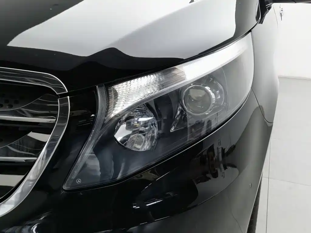 Mercedes-Benz Vito — миниатюра 7