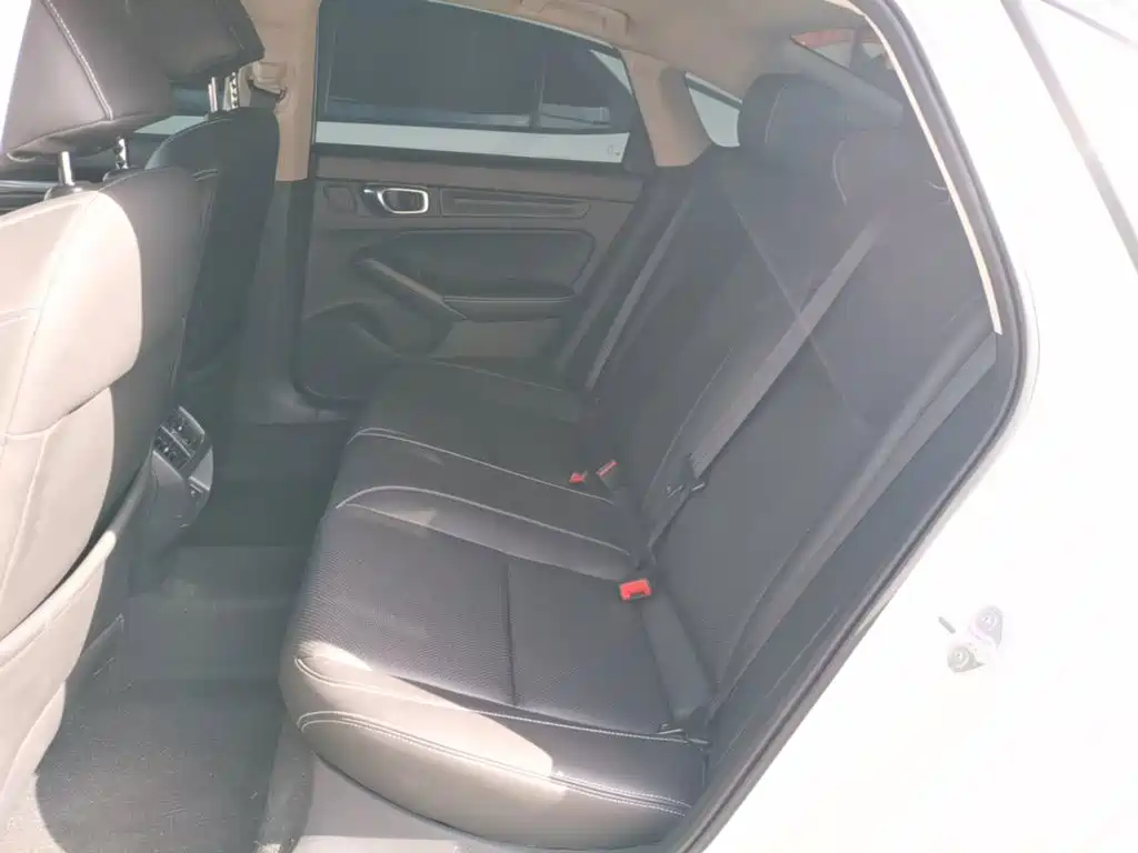 Honda Civic — миниатюра 17