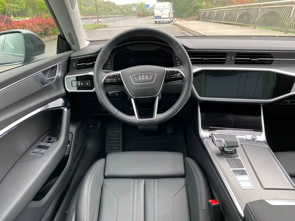 Audi A7 2024 45 TFSI