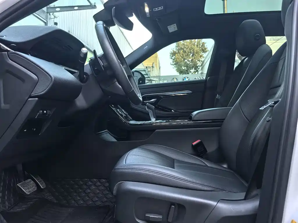 Land Rover Evoque — миниатюра 8