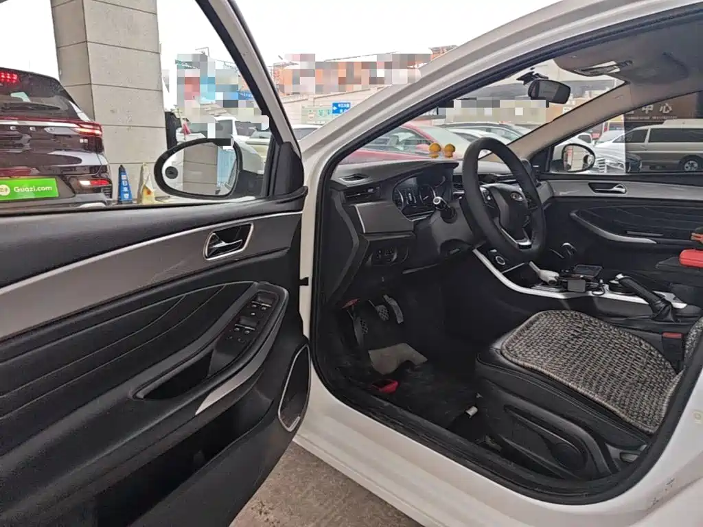 Chery Arrizo 5 — миниатюра 16