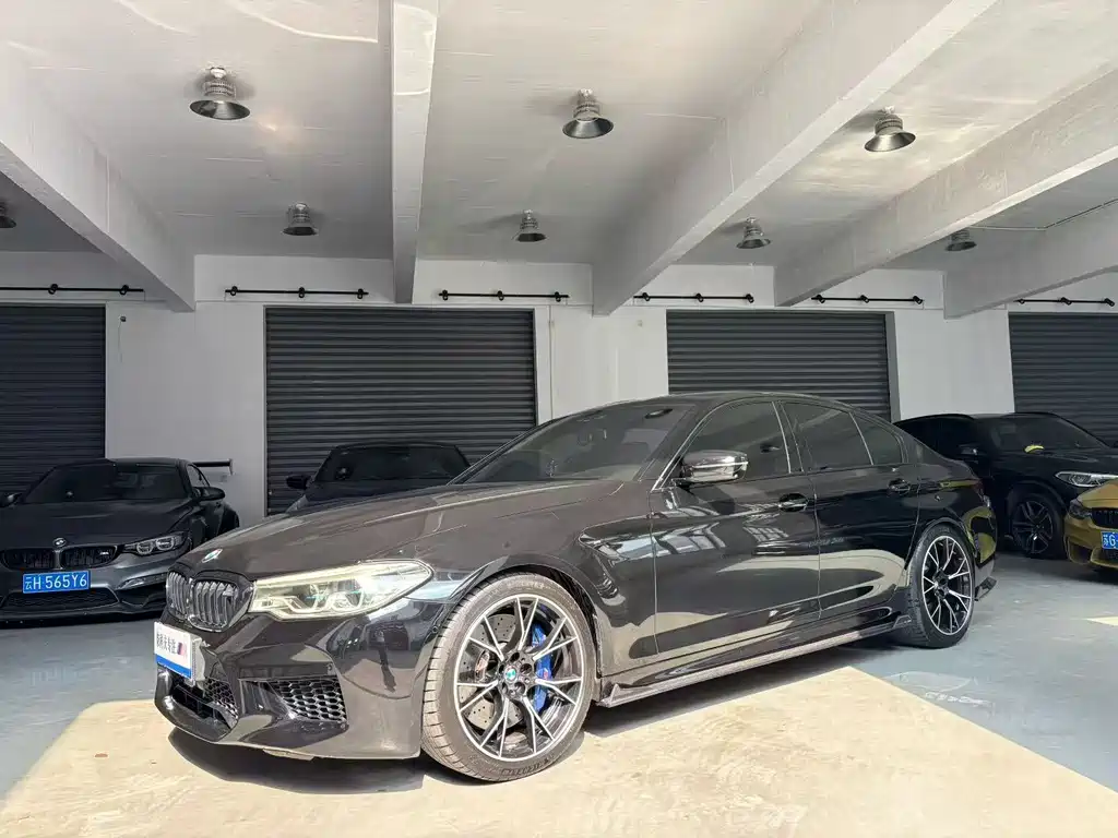 BMW M5 — миниатюра 4