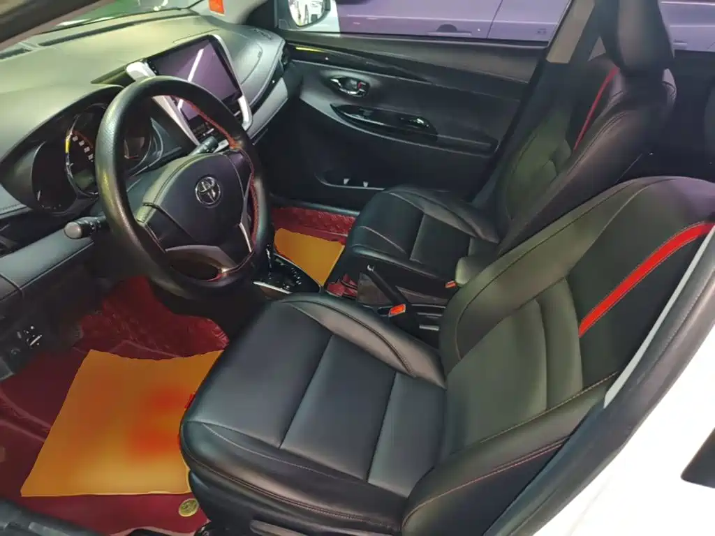 Toyota Yaris L — миниатюра 15