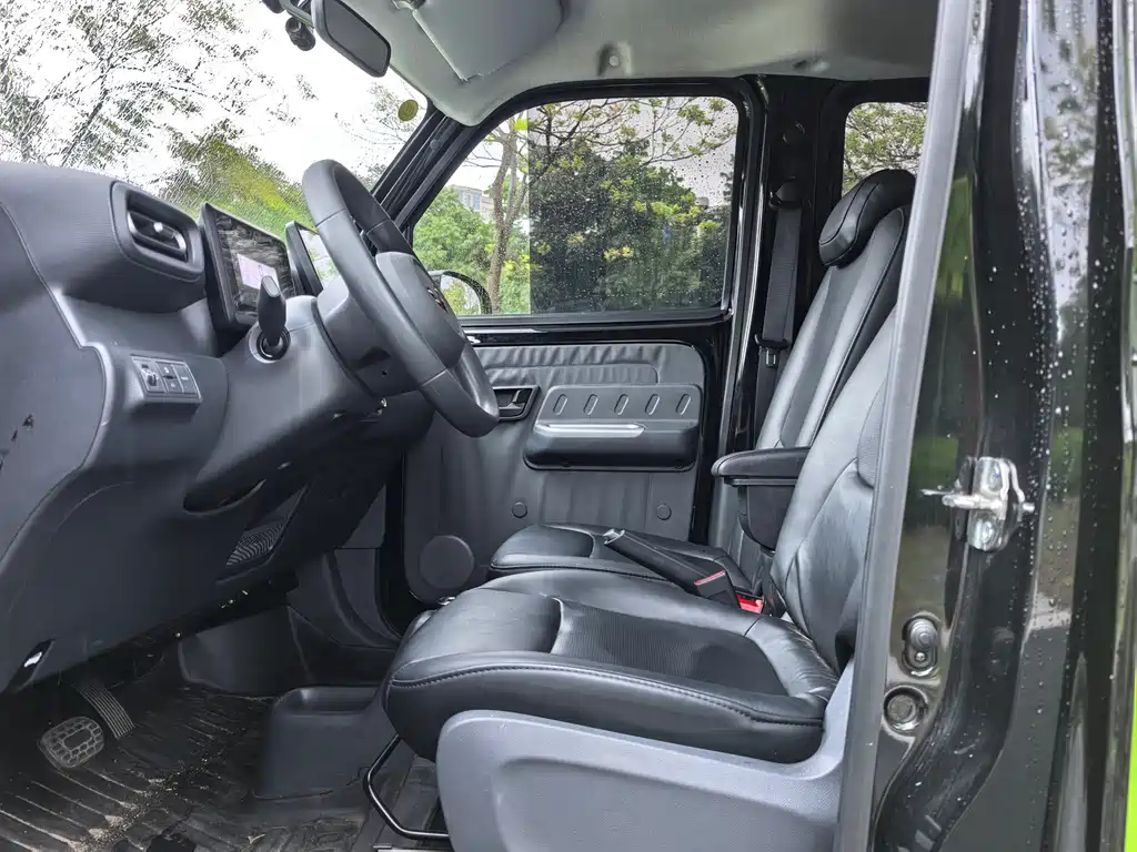 Wuling Zhiguang EV — миниатюра 4