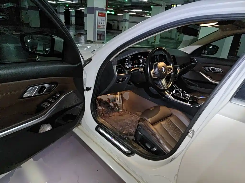 BMW 3 Series — миниатюра 12