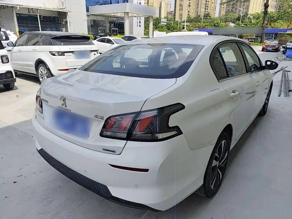 Peugeot 408 — миниатюра 7