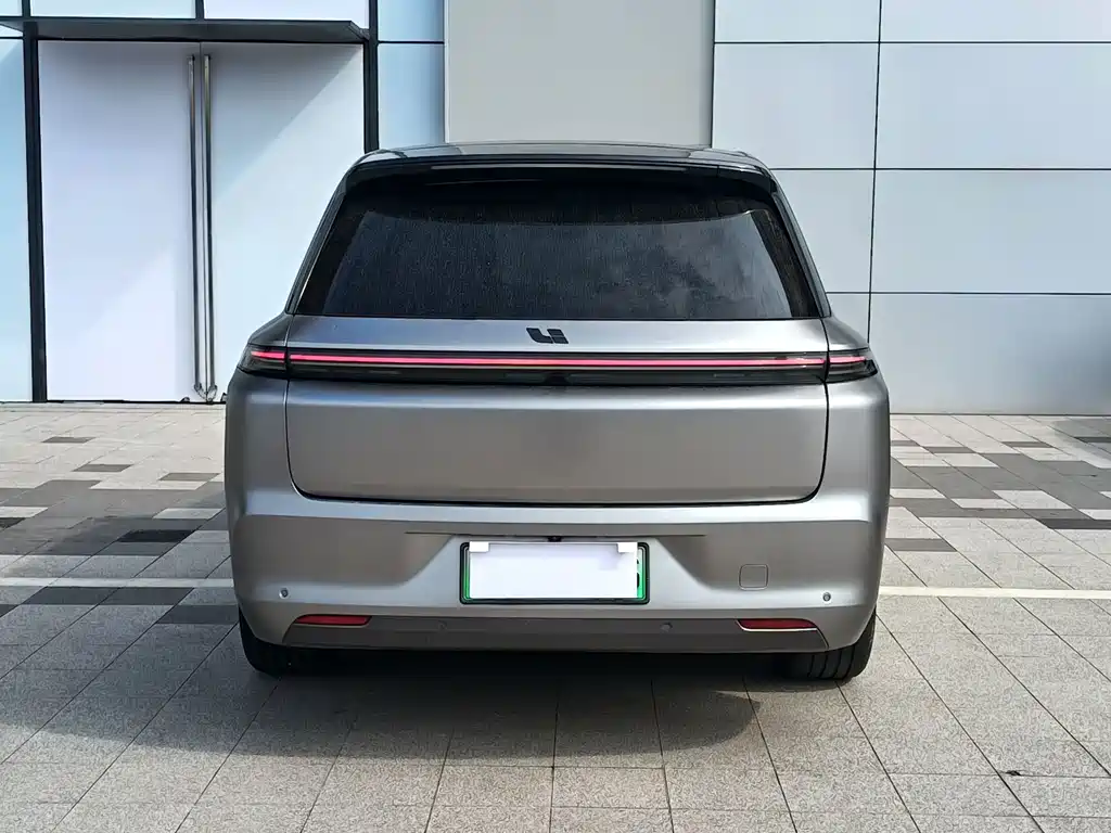 Li Auto Li L8 — миниатюра 3