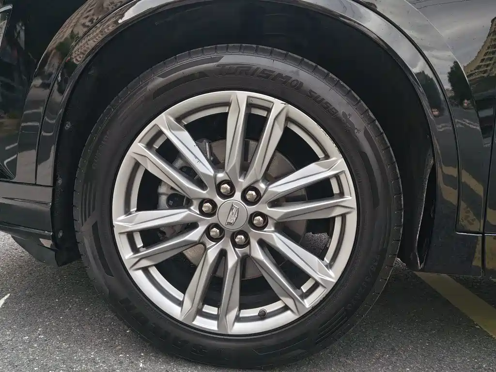 Cadillac XT6 — миниатюра 12