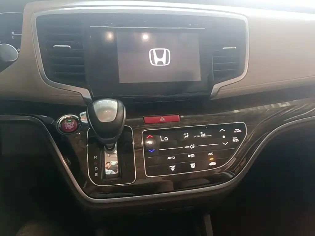 Honda Odyssey — миниатюра 13