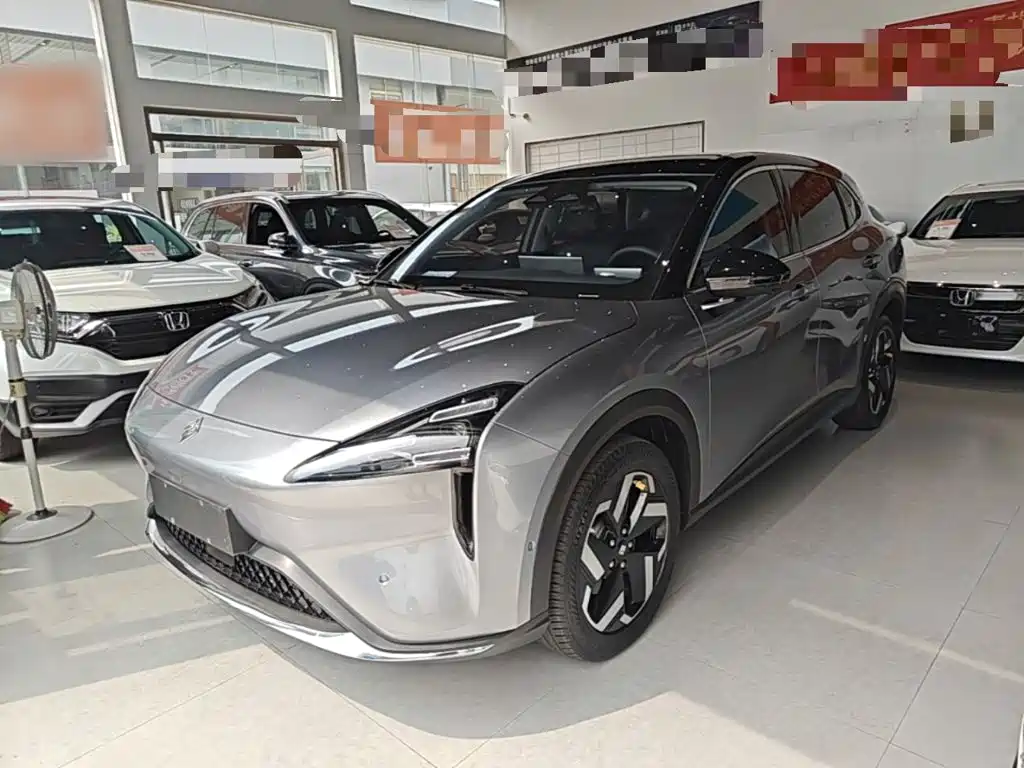 Baojun Yunhai — миниатюра 2