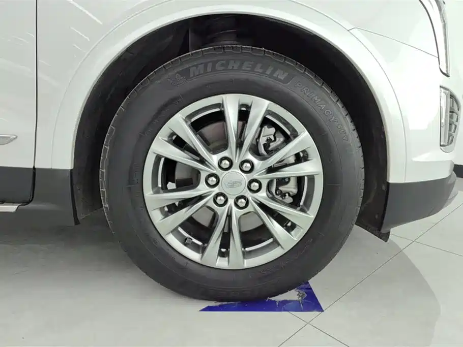 Cadillac XT5 2022 2.0T Luxury