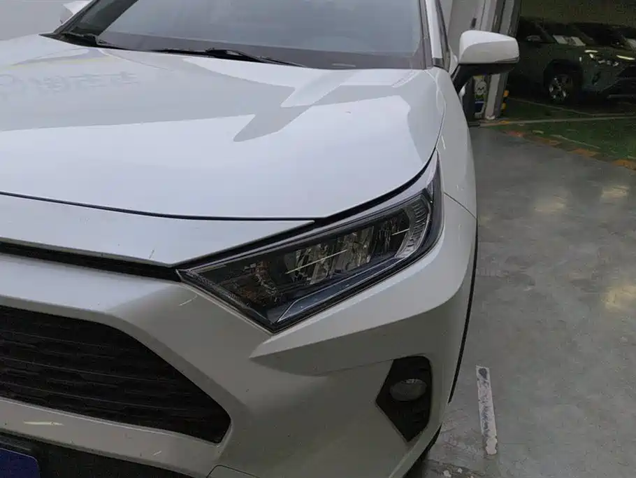 Toyota RAV4 2021 2.0L CVT