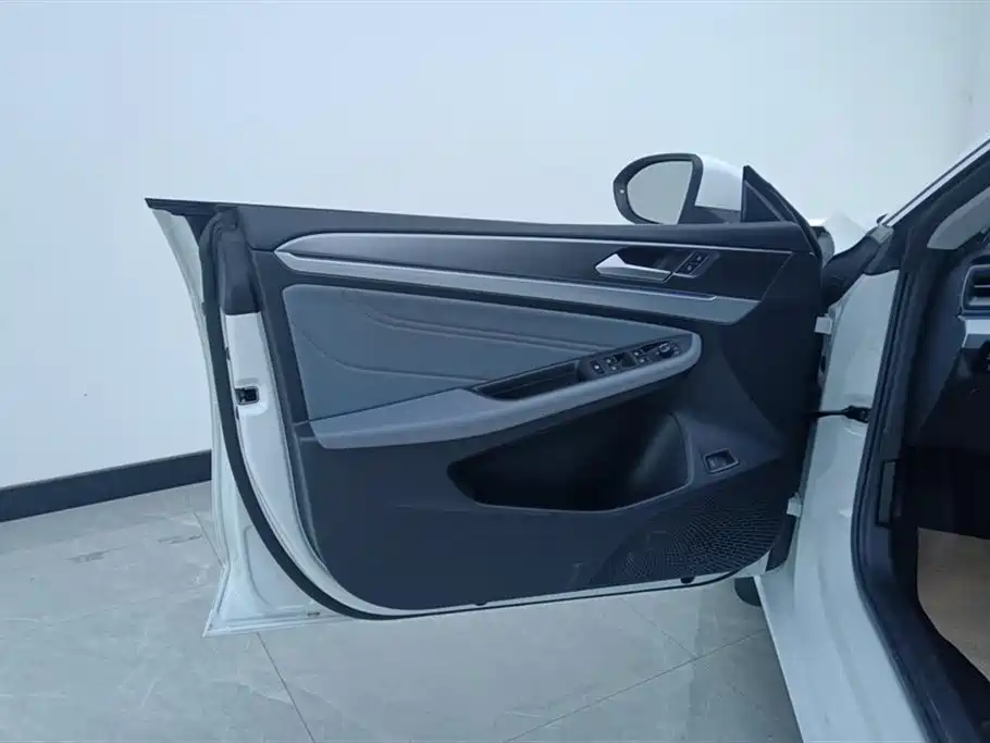 Volkswagen Lamando 2024 L 280TSI DSG