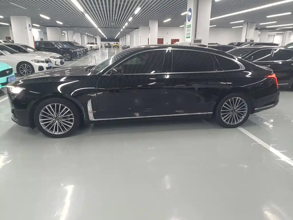 Hongqi H9 2021 2.5T