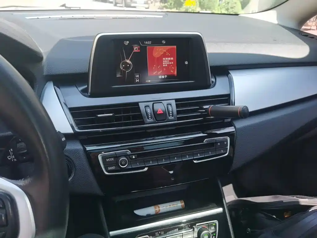 BMW 2 Series Active Tourer (Import) — миниатюра 13