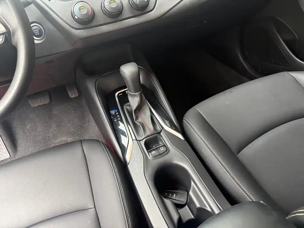 Toyota Corolla — миниатюра 13