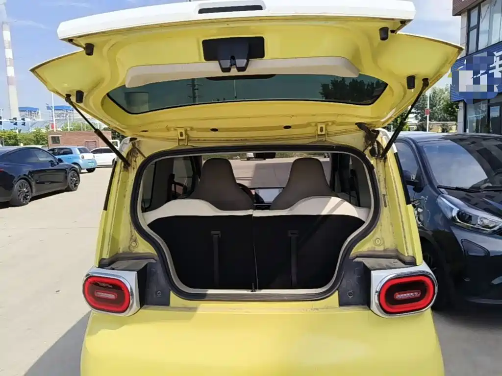 Wuling MINIEV — миниатюра 19