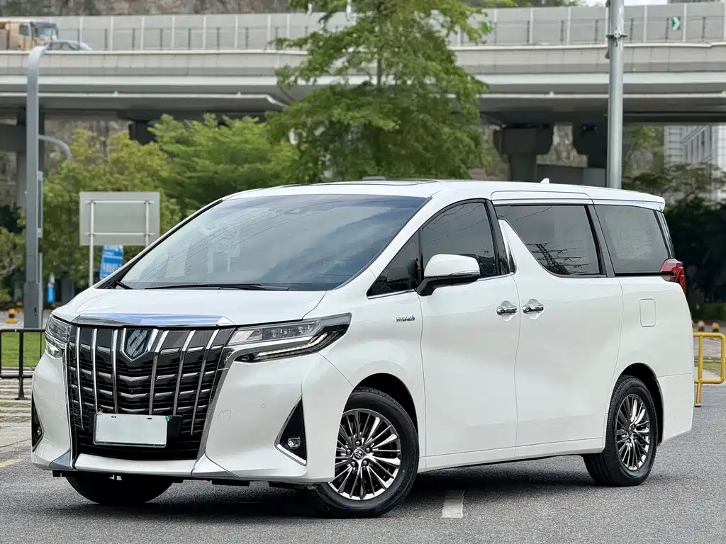Toyota Alphard 2022