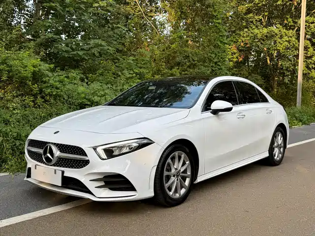 MERCEDES-BENZ A CLASS