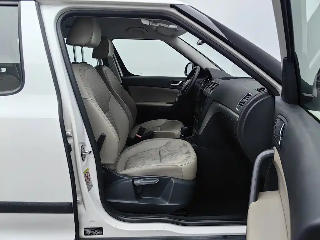 Skoda Yeti — миниатюра 23